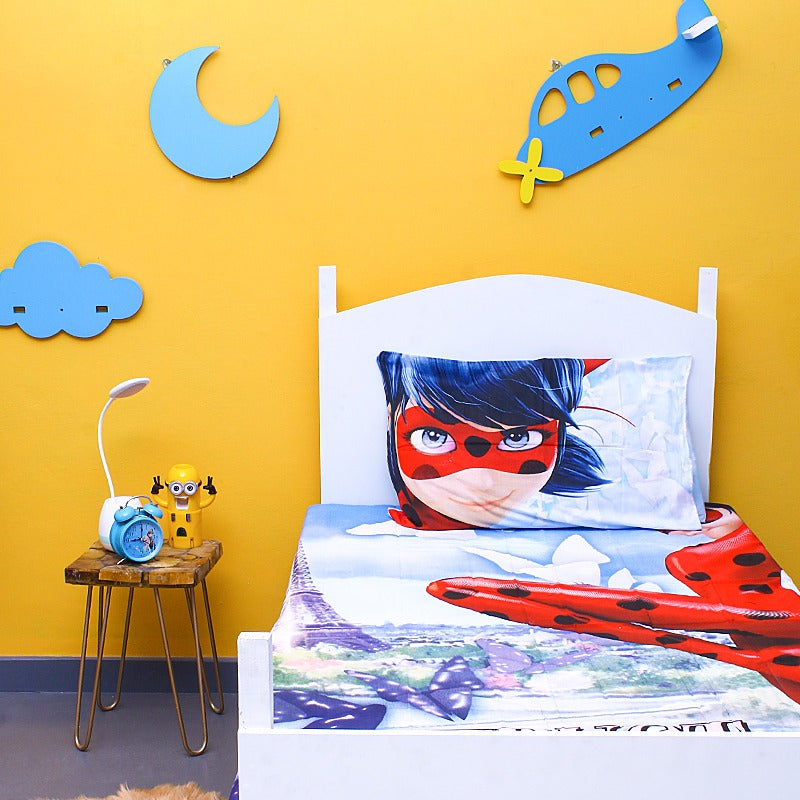 Super Girl "Trust Her" Bedsheet - waseeh.com